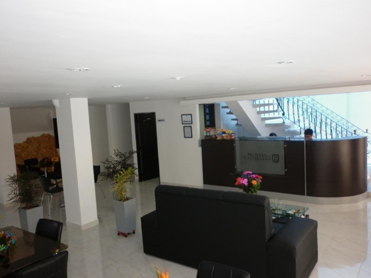 Hotel Montes De La Castellana Армения Экстерьер фото